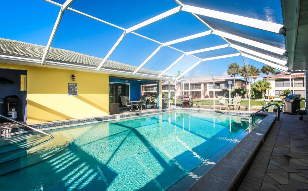 Seatuit Condominiums With Boat Slip Cape Coral Exteriör bild